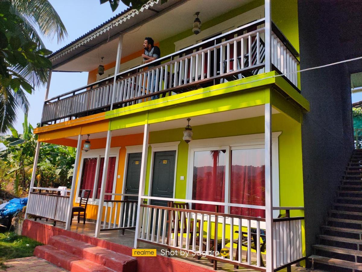 Casa Seaesta Beach Cottages And Suites Arambol Exterior photo
